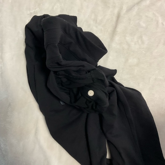 Lululemon Athletica Black Joggers and Aqua Racerback - Picture 12 of 12